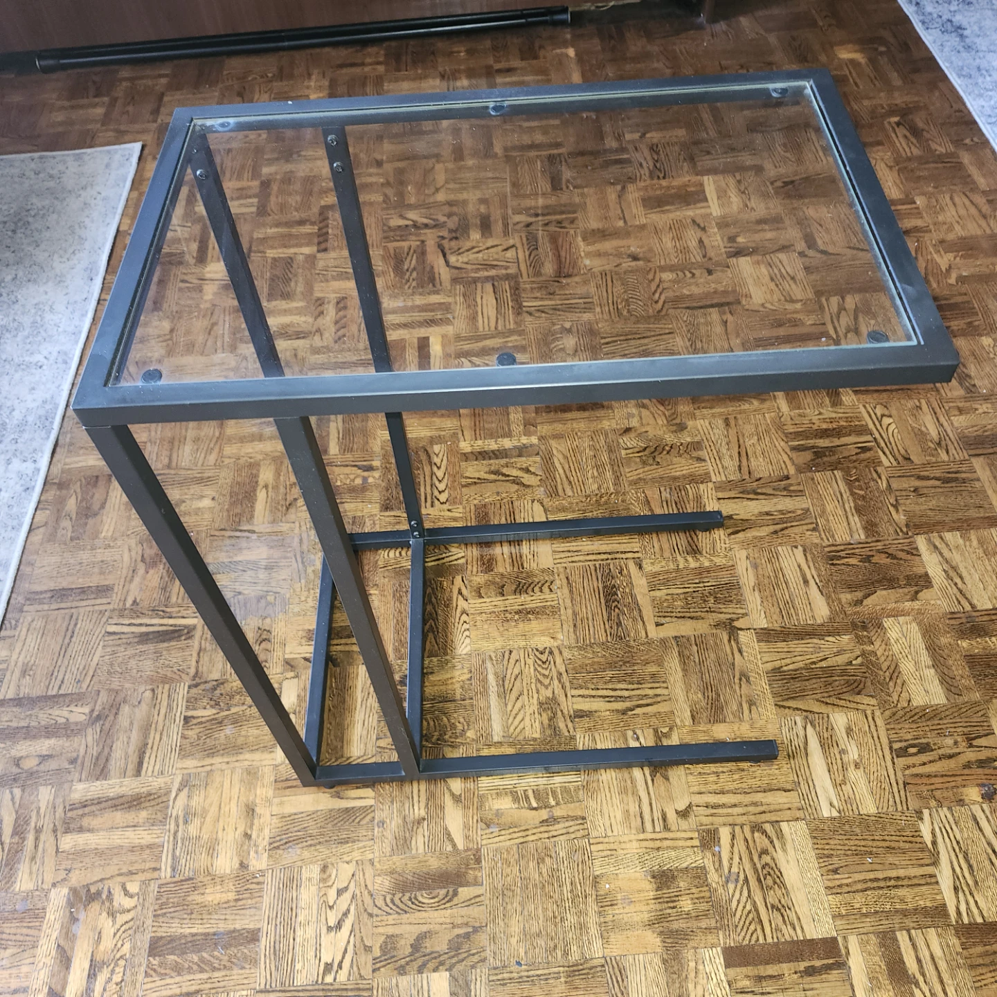 C-Table with Glass Top