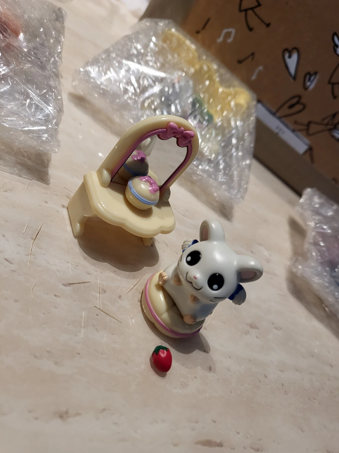 ☆22 Rare Japanese Hamtaro figures☆ with all the Accessories - photo 2