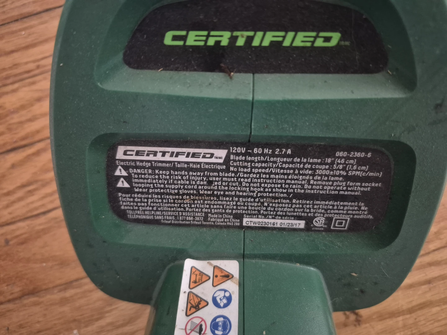 Certified Electric Hedge Trimmer - photo 4