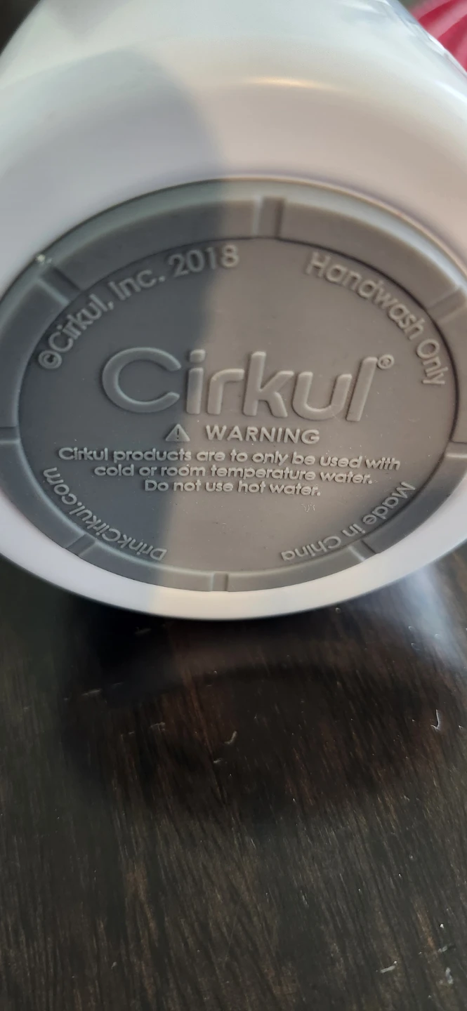 Cirkul Water Bottle with 17 Flavor Cartridges - photo 2