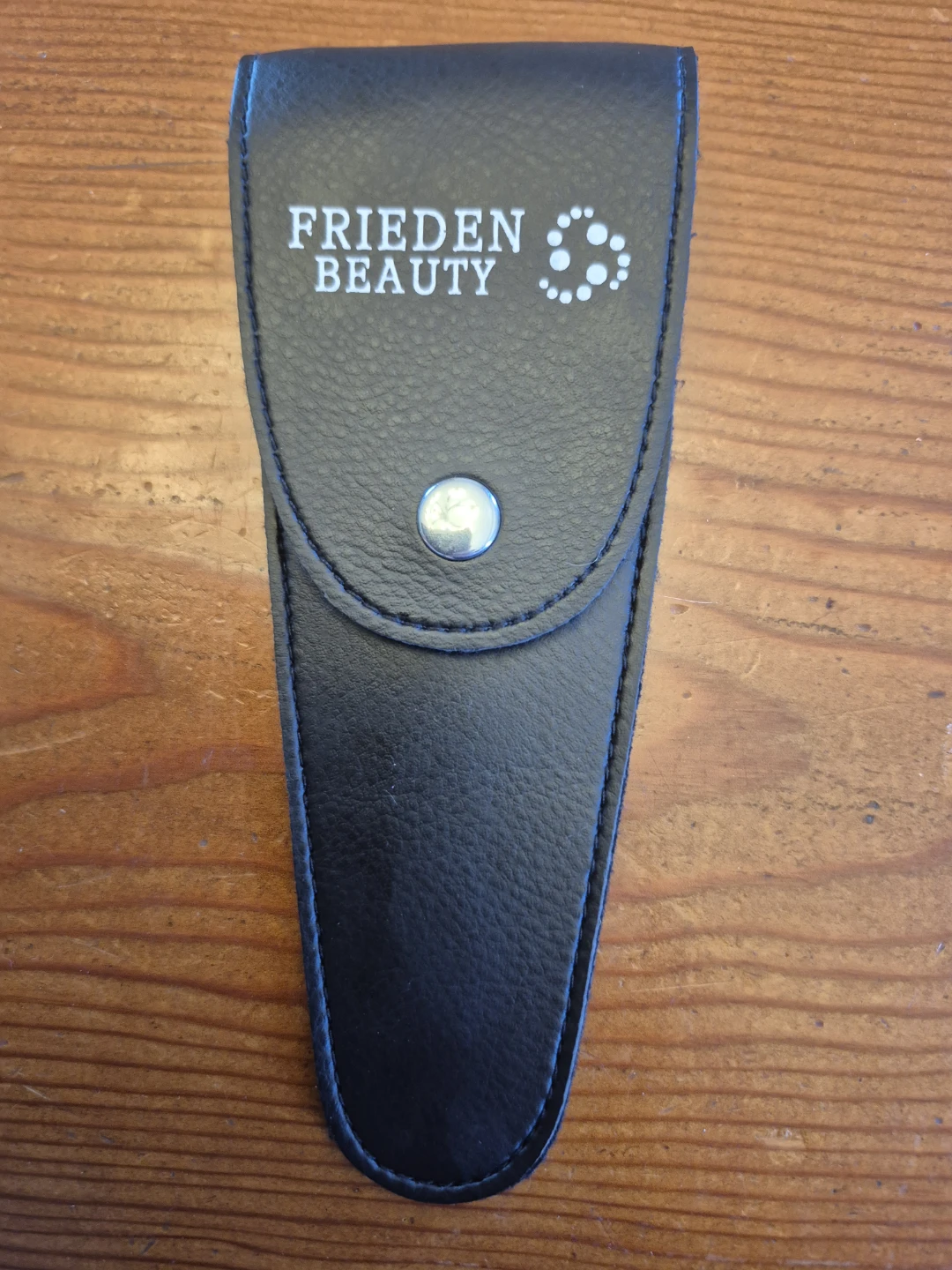 FRIEDEN BEAUTY Hair Cutting Shears with Case - photo 3
