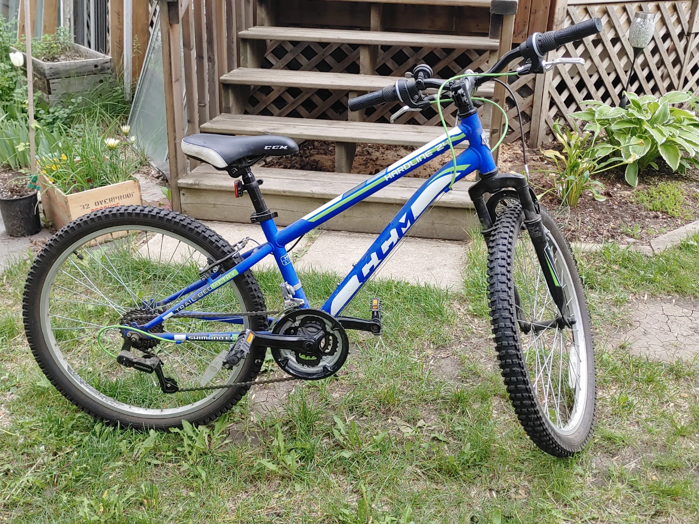 CCM "Hardline 2" Mountain Bike