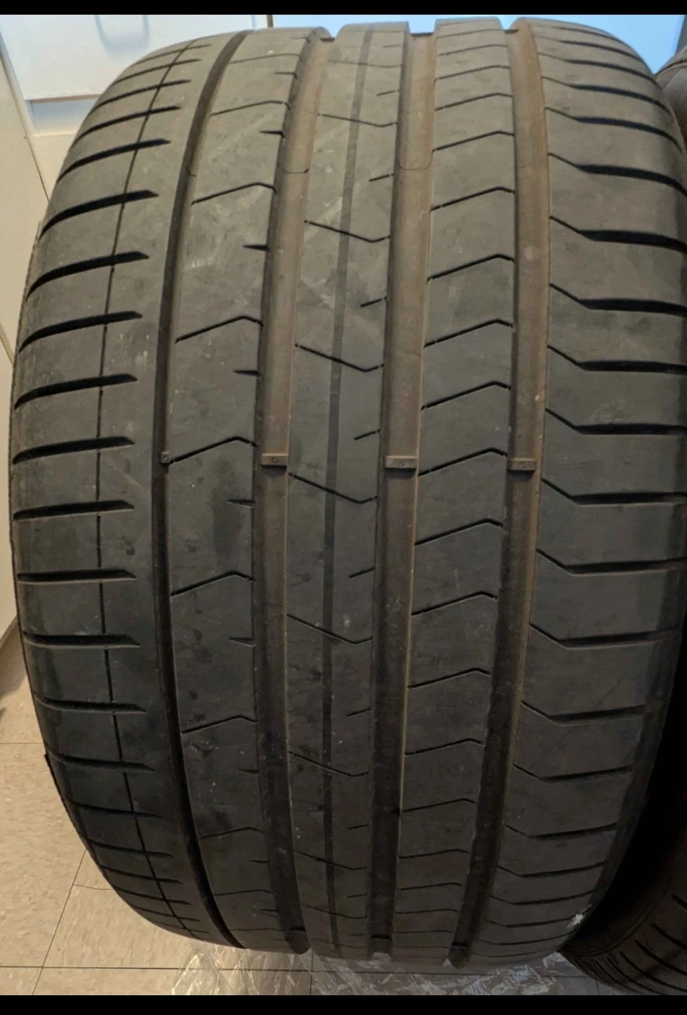 305/35 ZR21 - photo 3