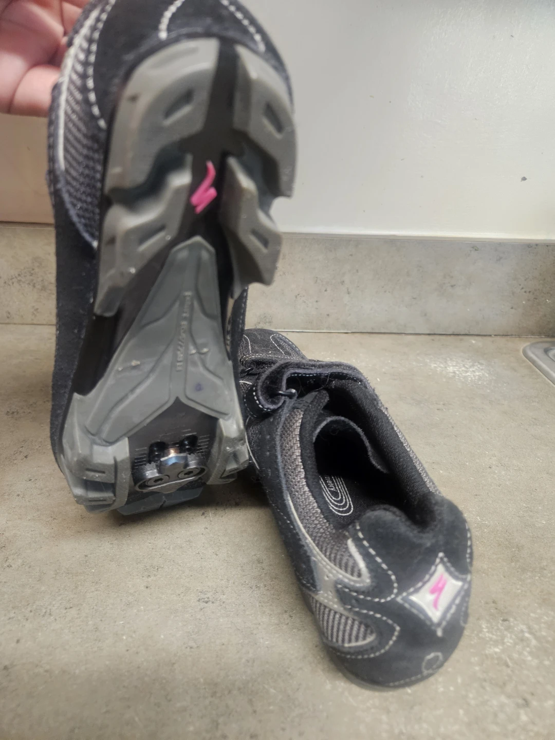 Bodygeometry Specialized Women's Cycling Shoes Size 39 - photo 3