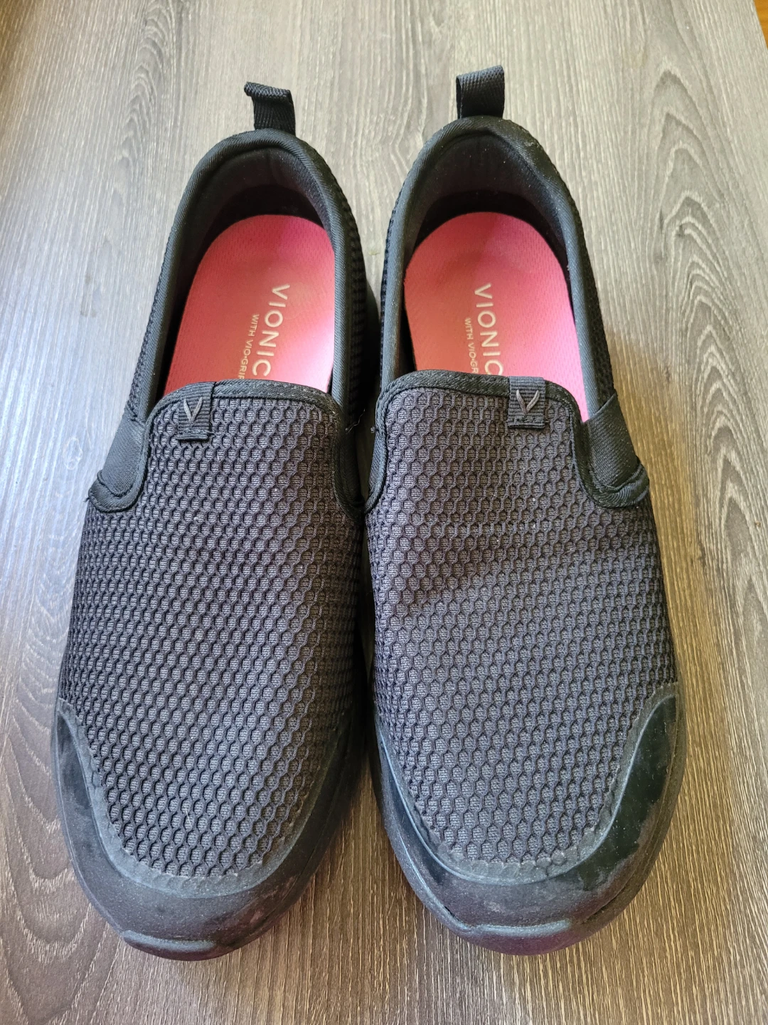 Vionic Juliana Slip-On Sneakers