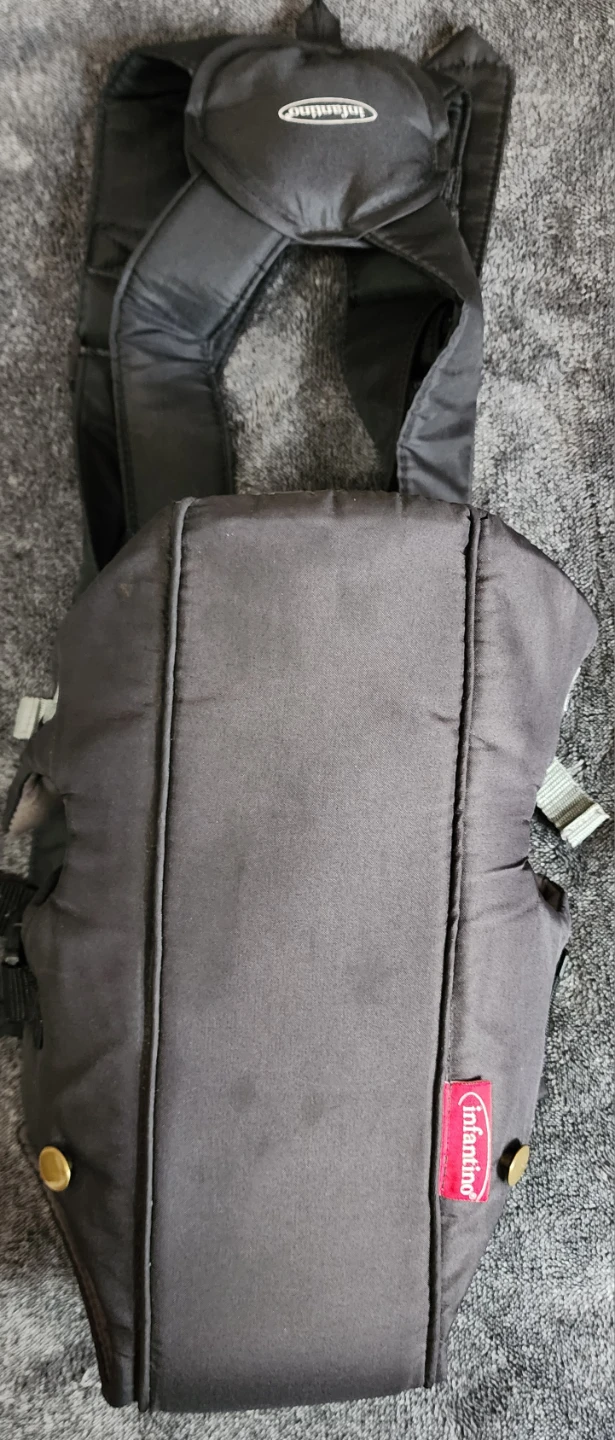 Infantino Baby Carrier