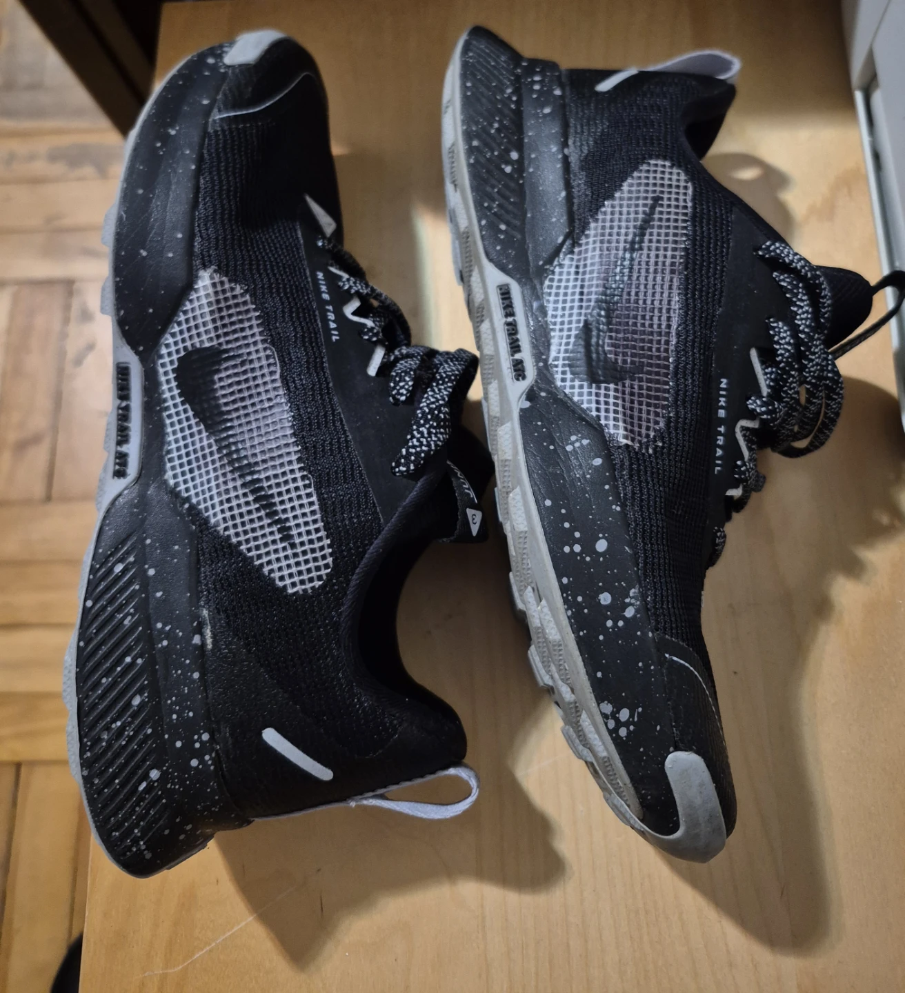 Nike Trail  3 Size 7 Wmns Running Shoes