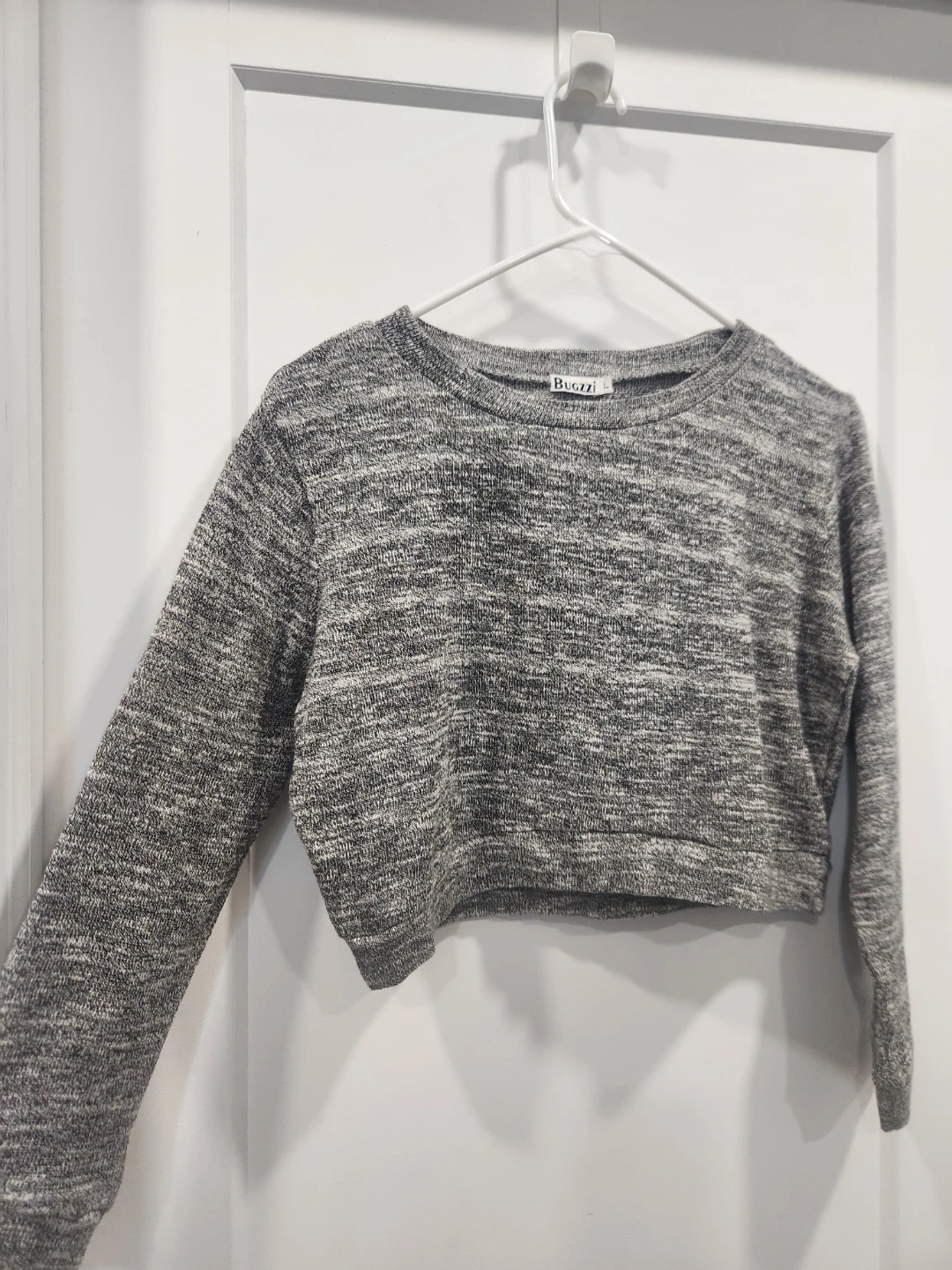 Bugzzi Gray Heathered Cropped Long Sleeve Sweater - Size L ⚽ - photo 2