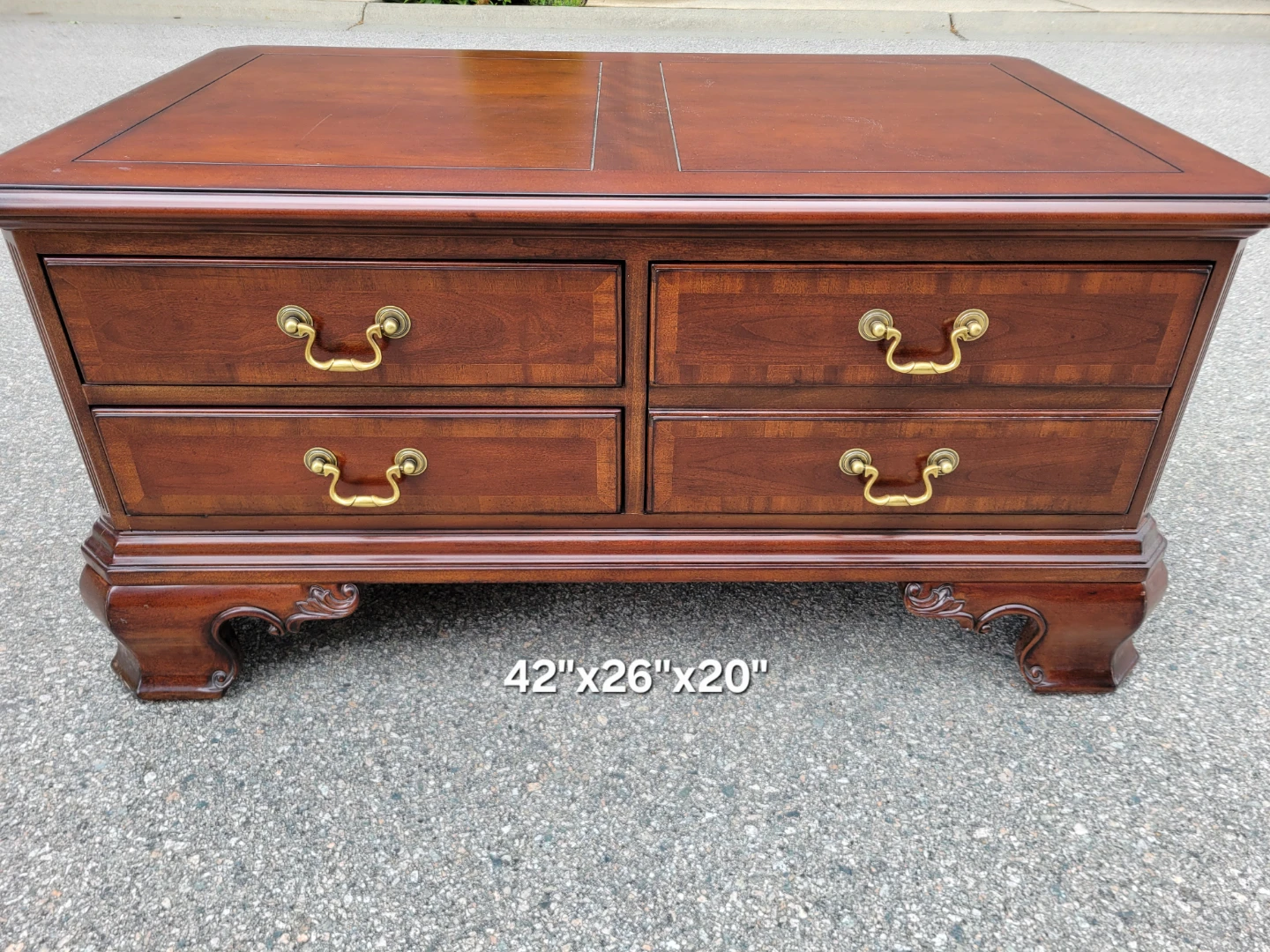 Beautiful Solid Wood Executive Coffee Table w/ Pull-Out Trays - photo 3