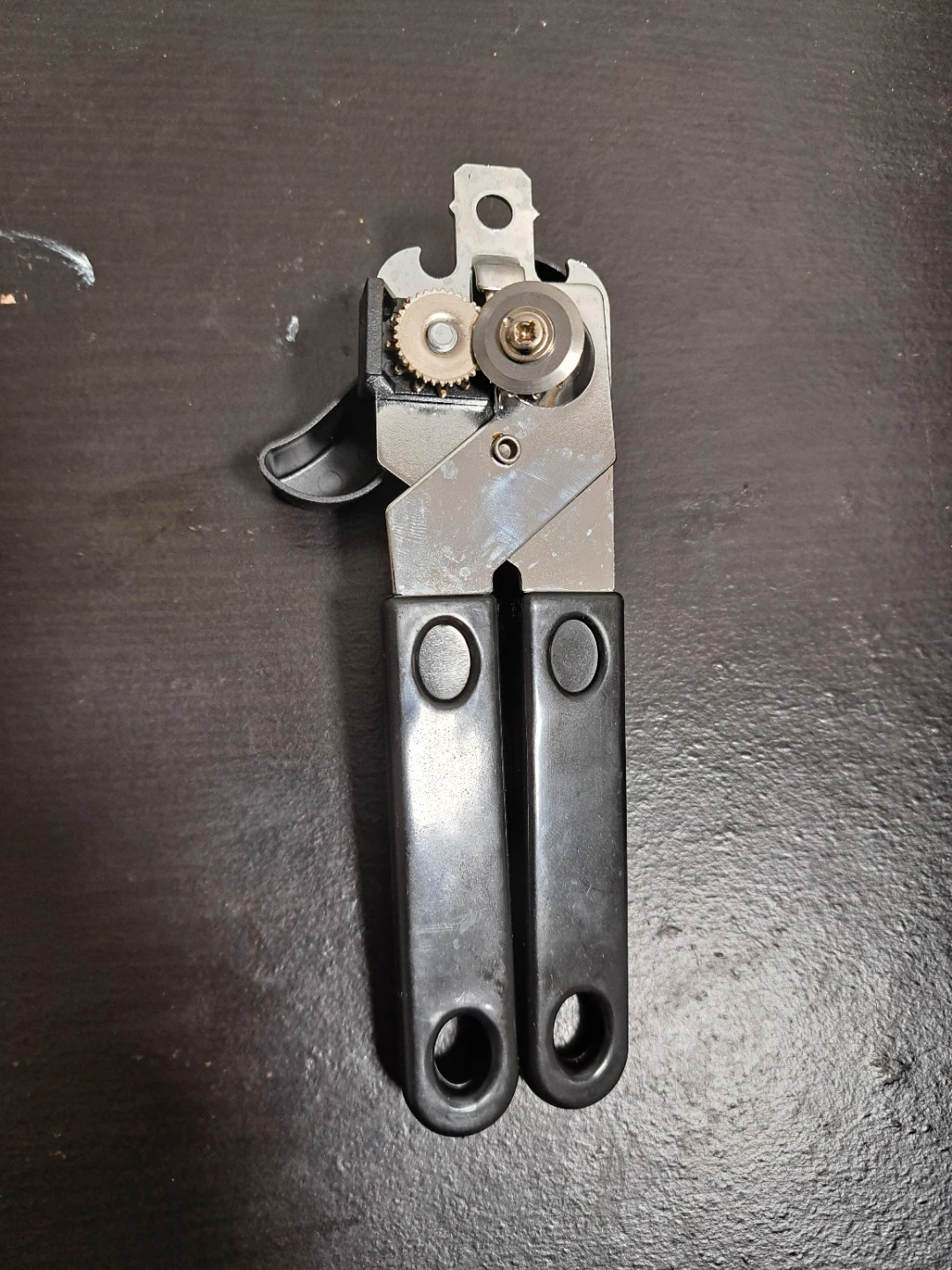 Hand Crank Can Opener