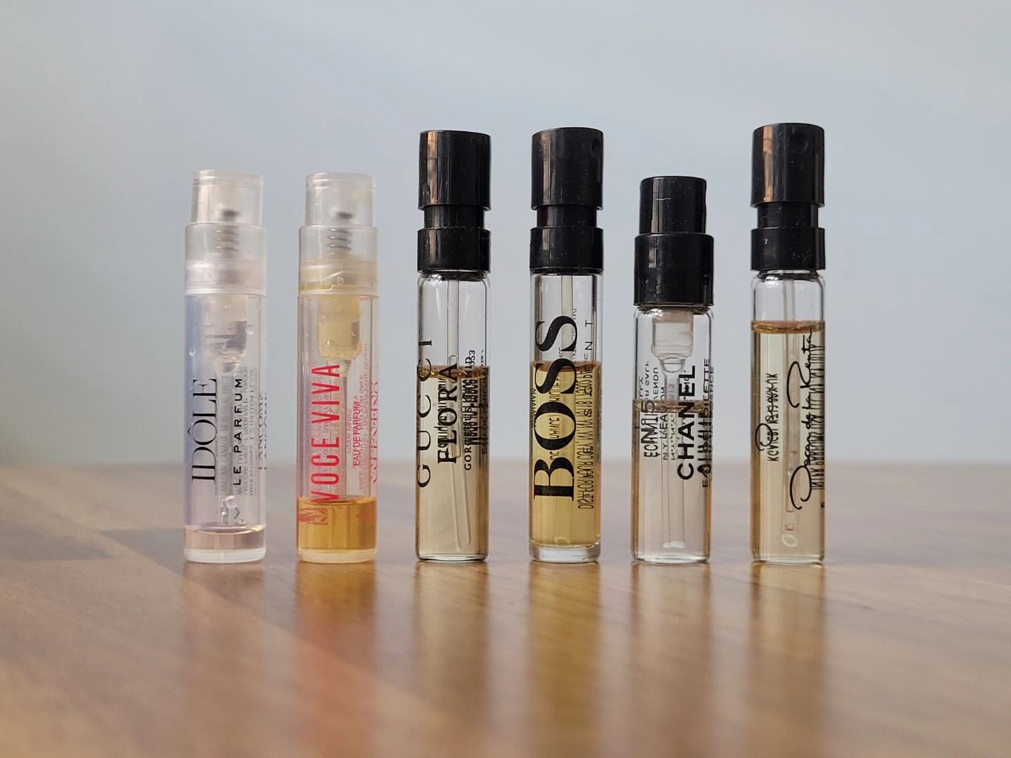 Six Perfume Samples - photo 2