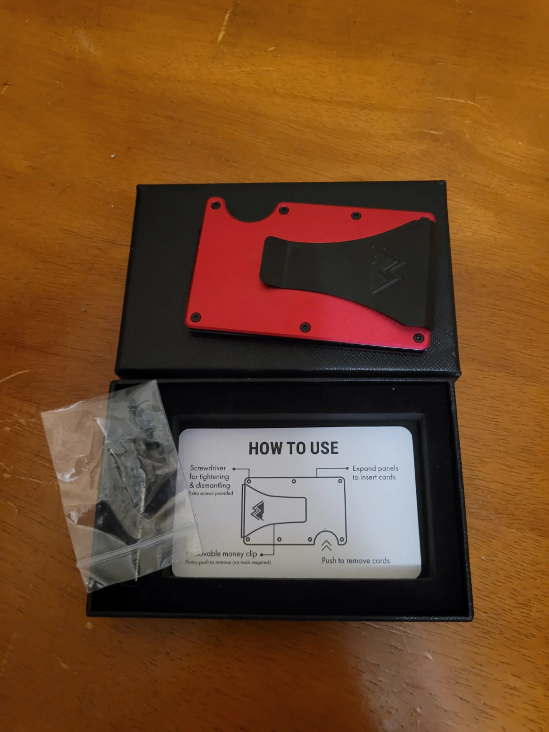 Mountain Voyage Co. Red with money clip - photo 2