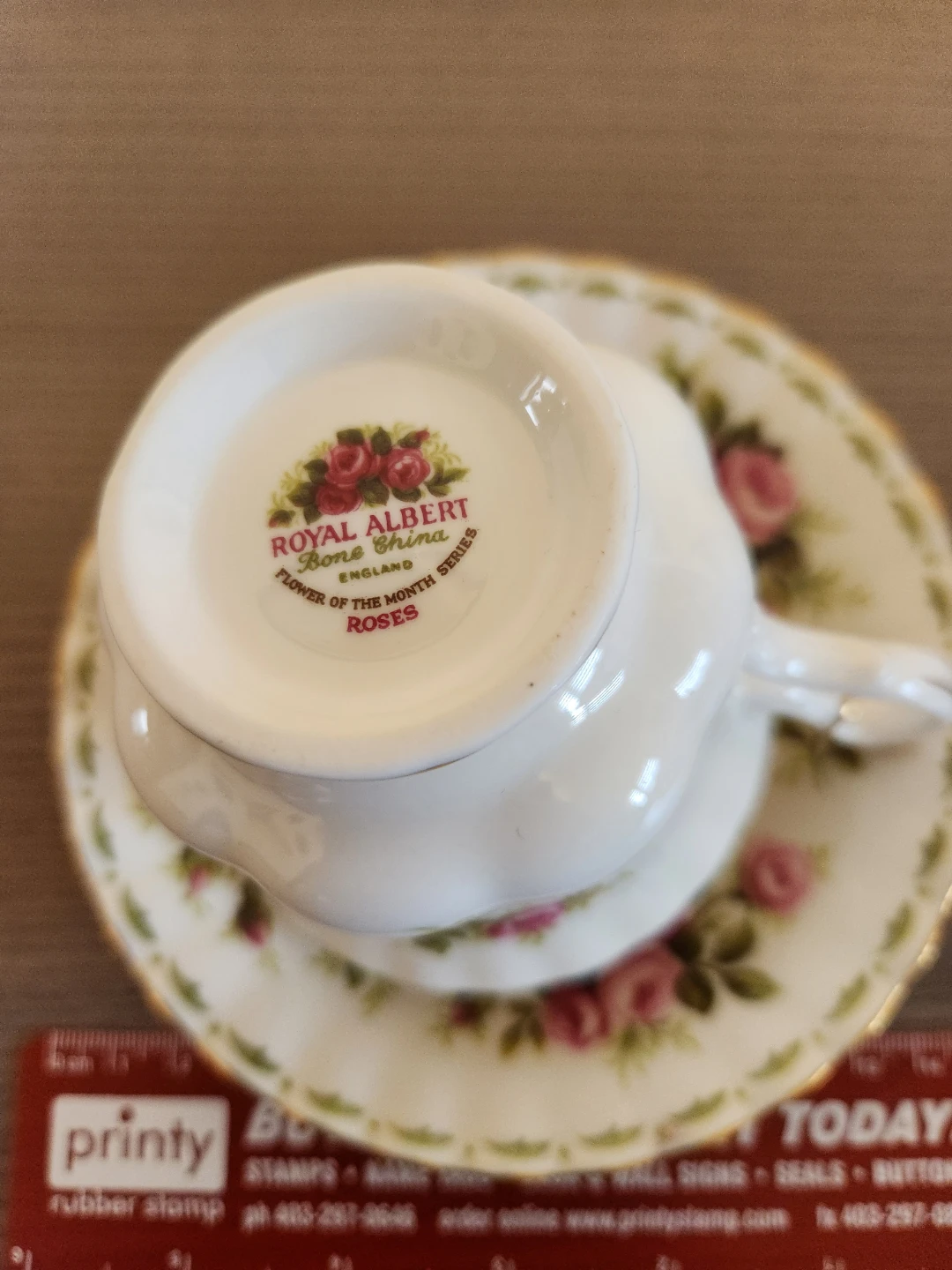 Royal Albert Bone China "June Roses" Teacup and Saucer - photo 4