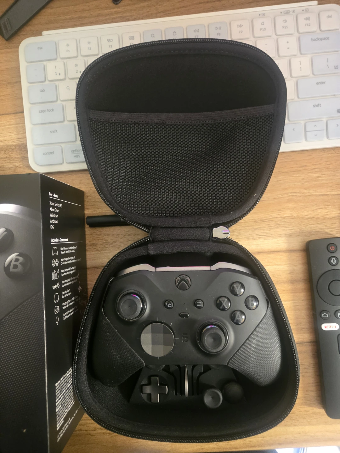 Xbox Elite Series 2 Controller - photo 4