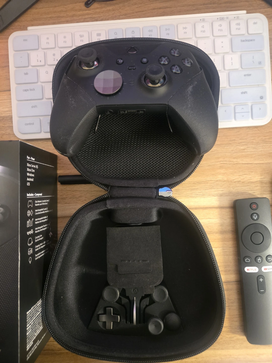 Xbox Elite Series 2 Controller - photo 5