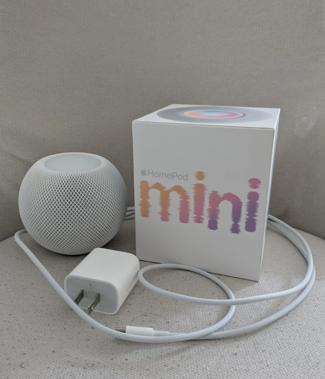 ⚽ Apple HomePod mini