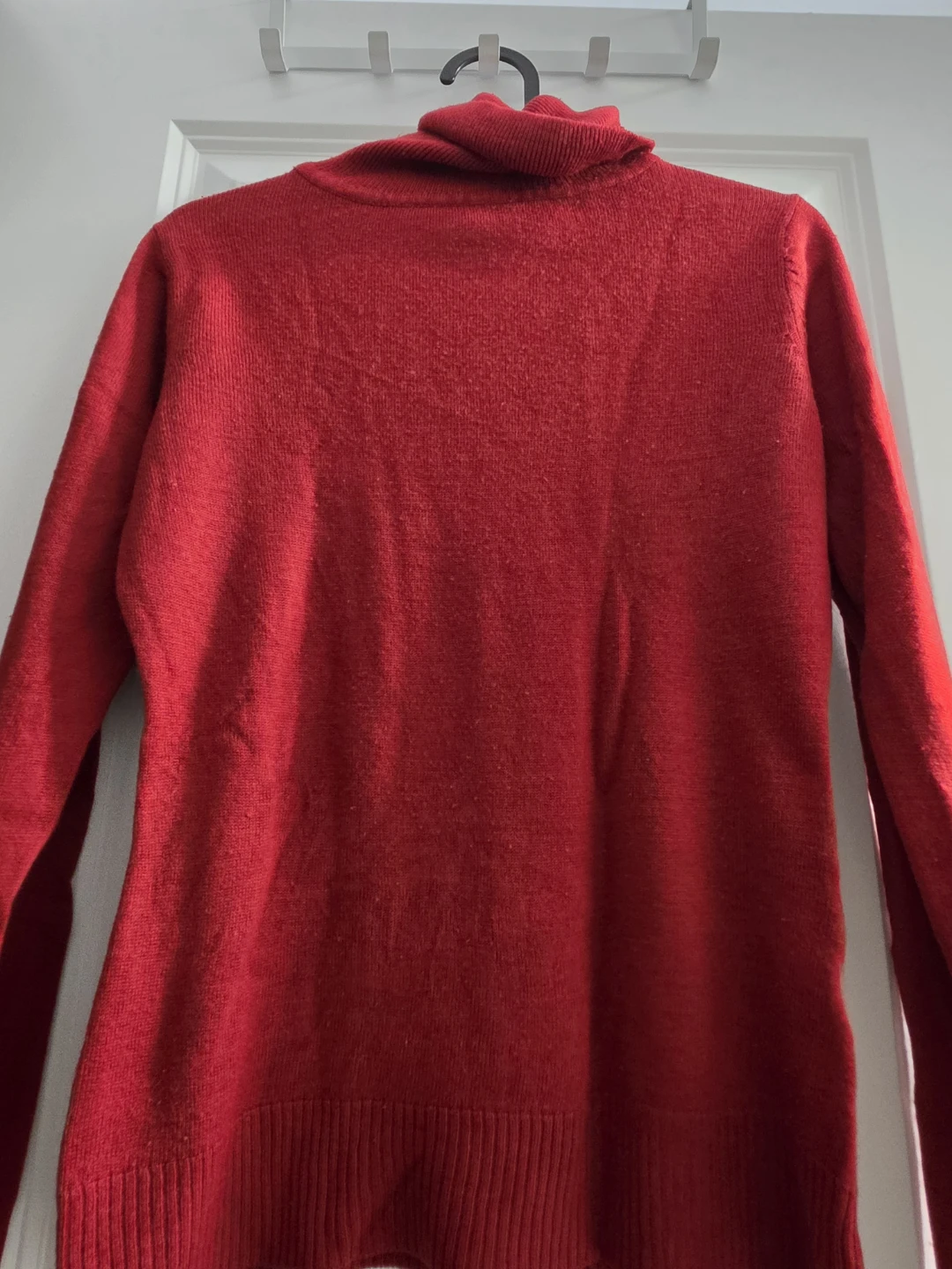Dark and Bright Red Long-Sleeved Turtleneck - photo 3