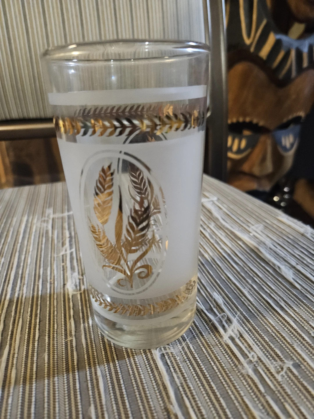 Set of 5 Vintage Frosted Glasses with Gold Wheat Design - photo 2