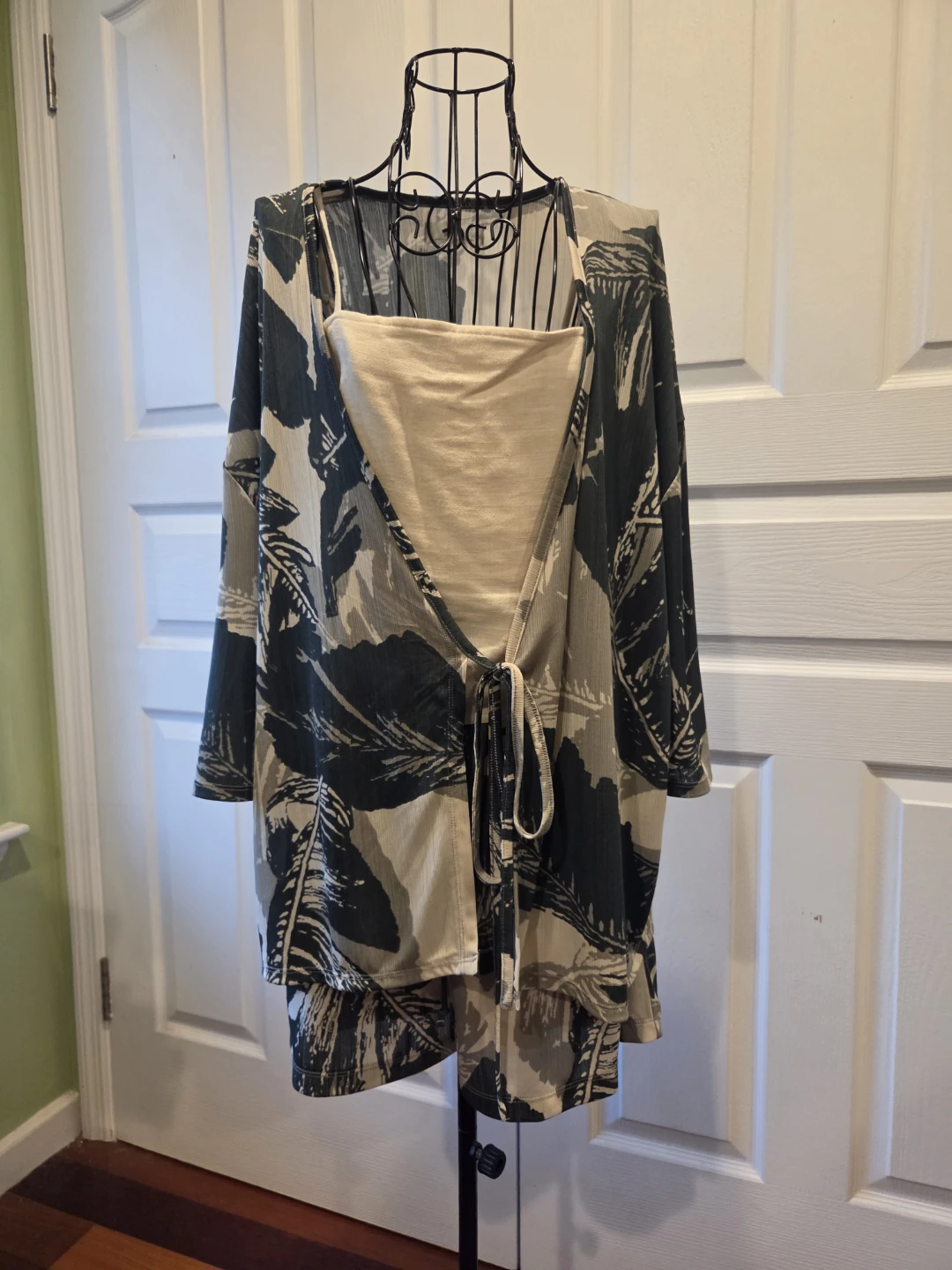 Women's Camisole and Kimono Set