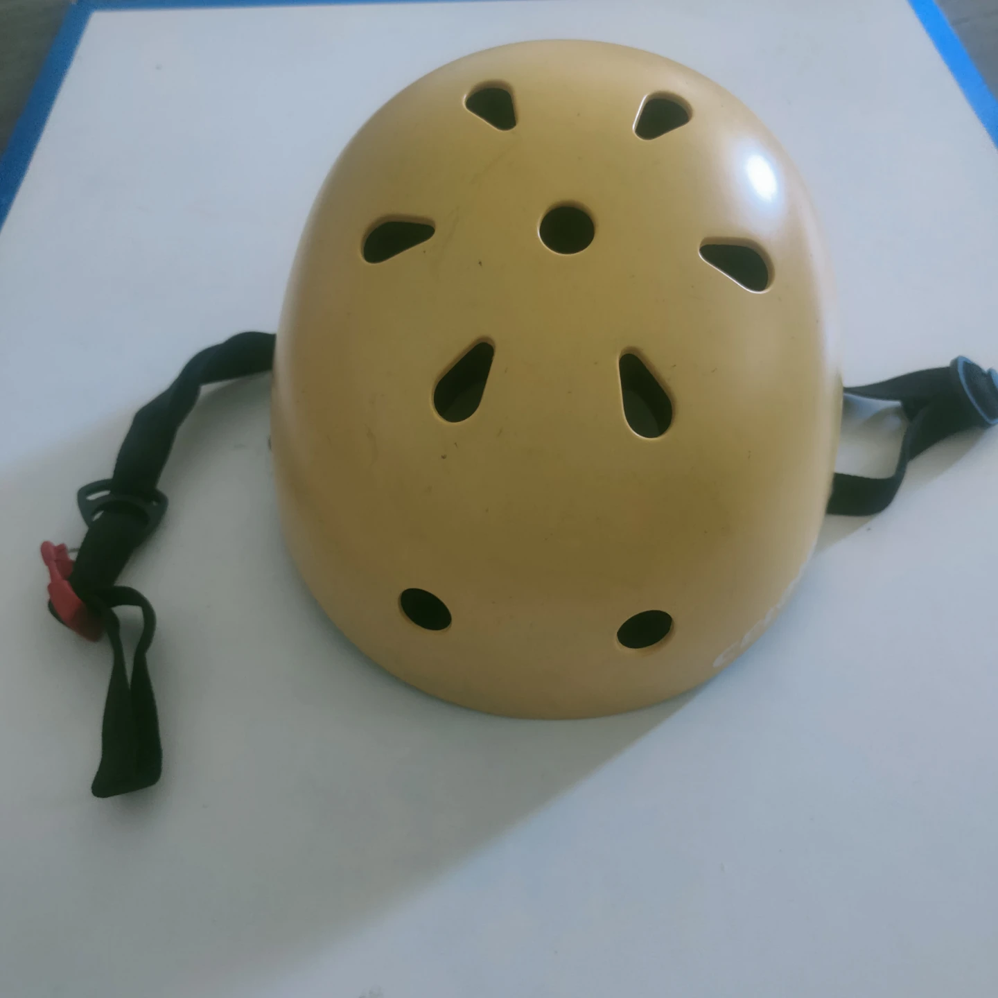 Celoid Kids Small Yellow Helmet