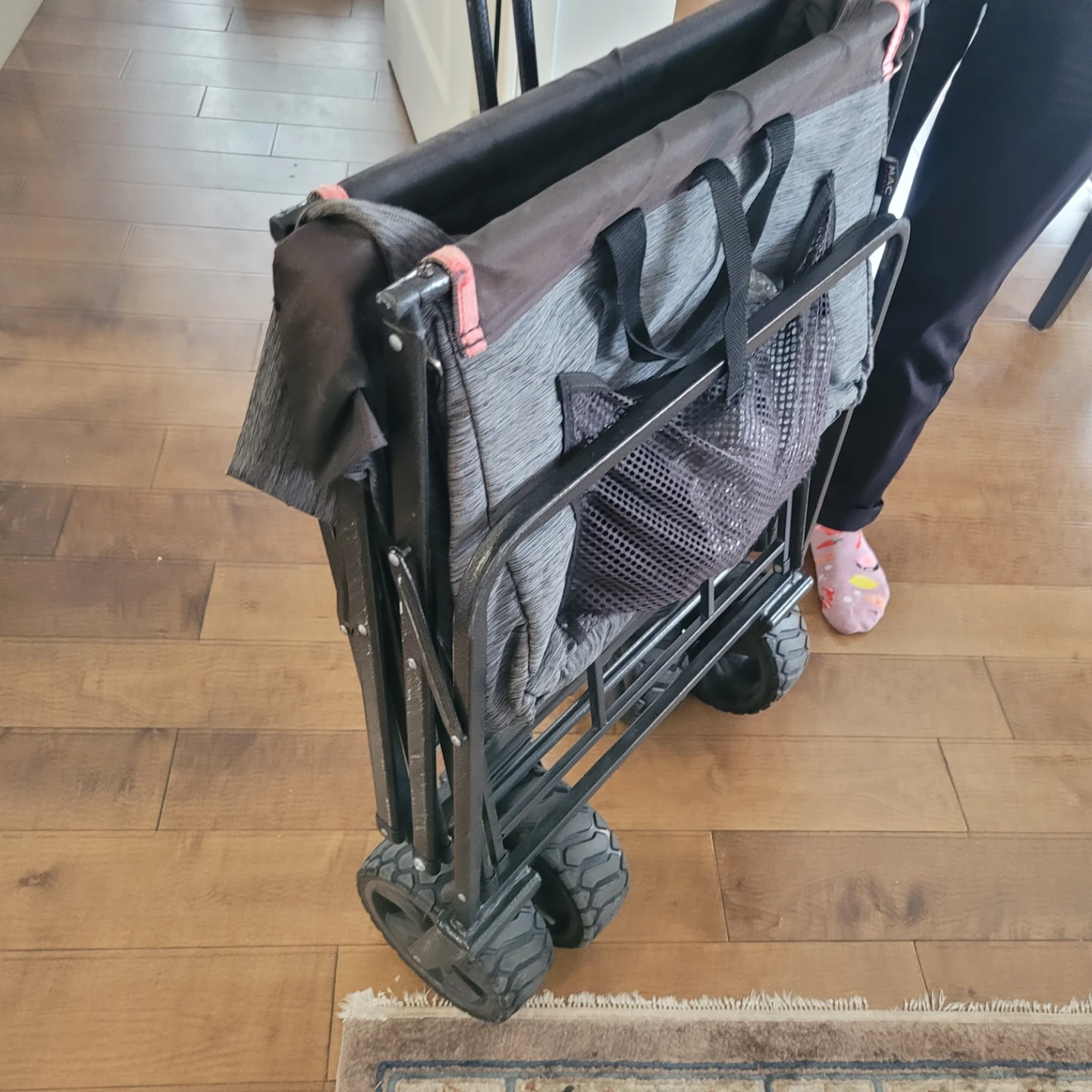 Folding Utility Wagon - photo 3
