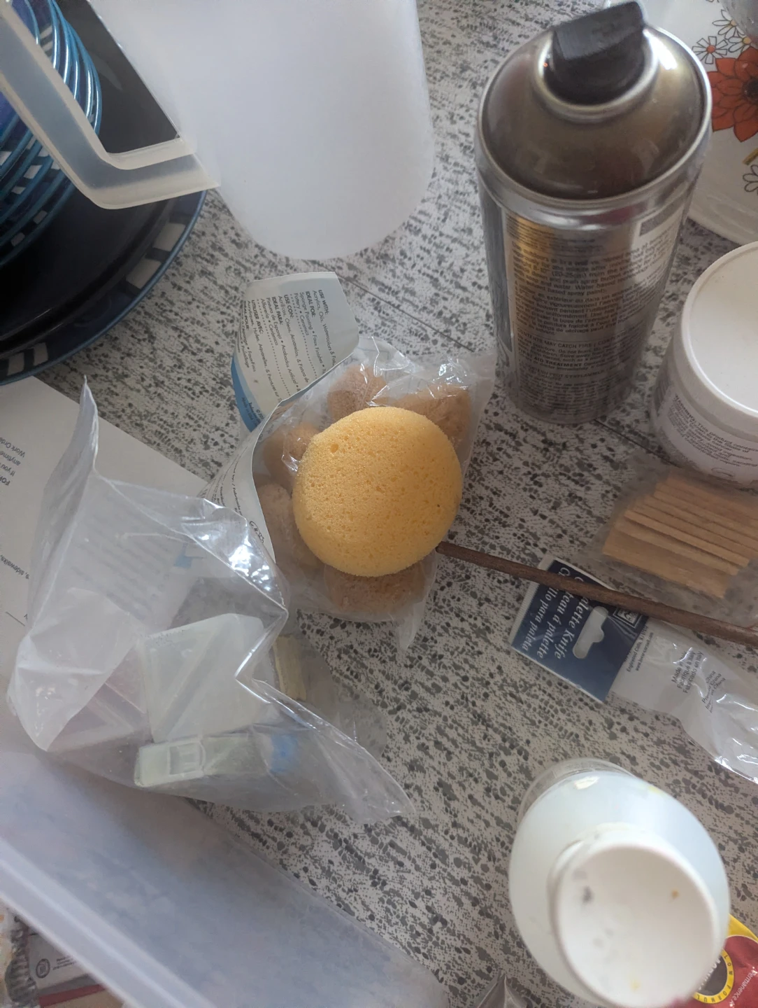 Painting & art supplies - photo 3