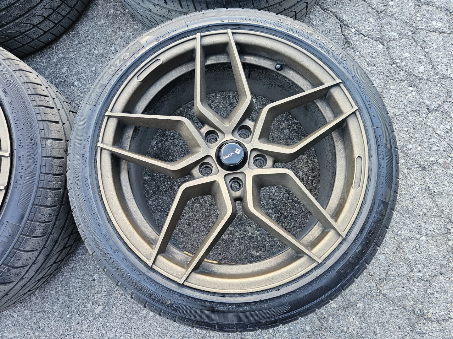 235/40 R18 ALL SEASON TIRES ON RIMS - photo 4