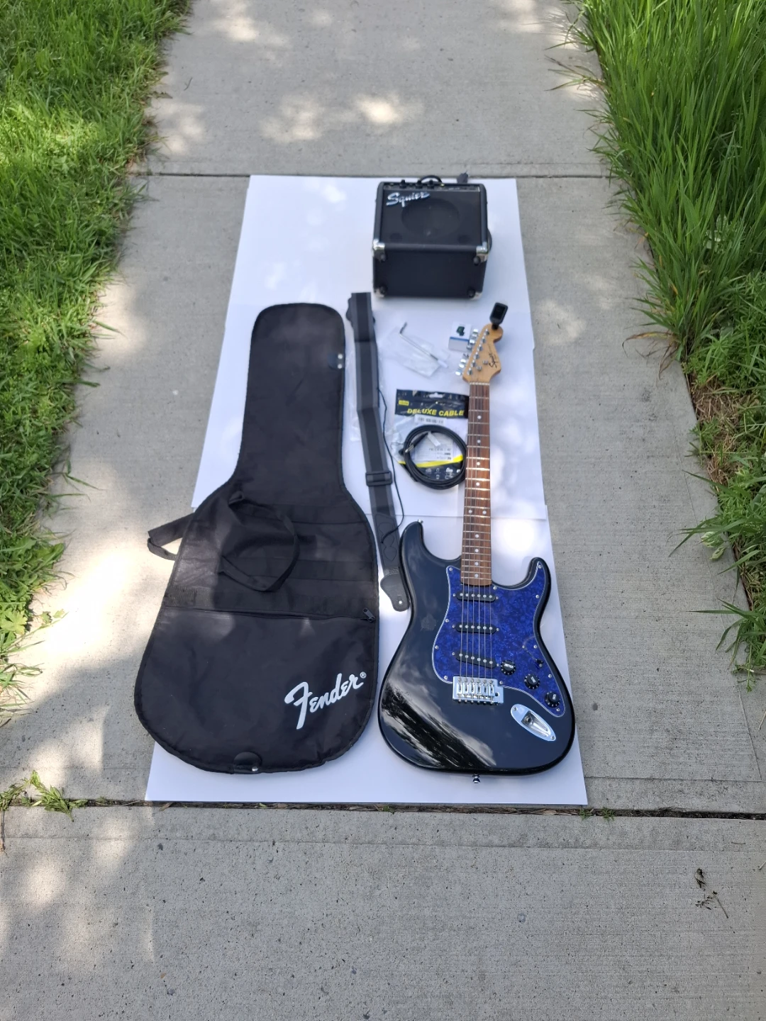 Squier Special Edition Package with Fender Amp and Accessories