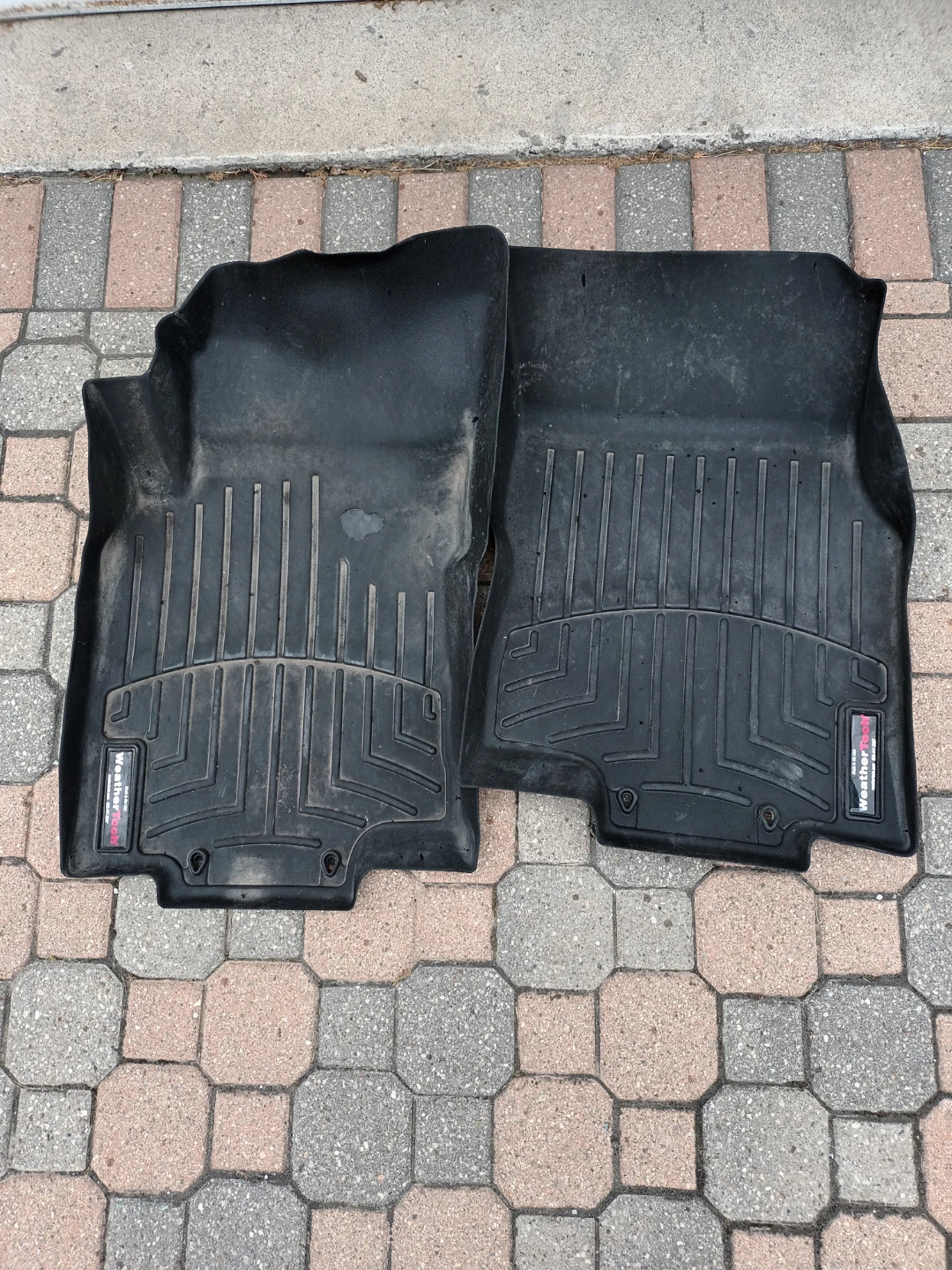 Weathertech mates for nissian rouge 2015 -2020