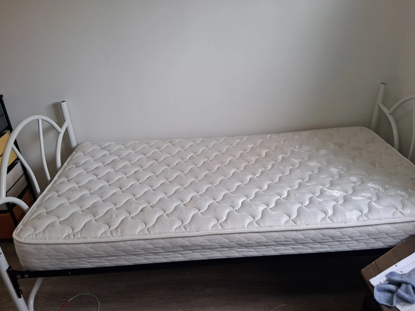 Single Bed Frame with Mattress