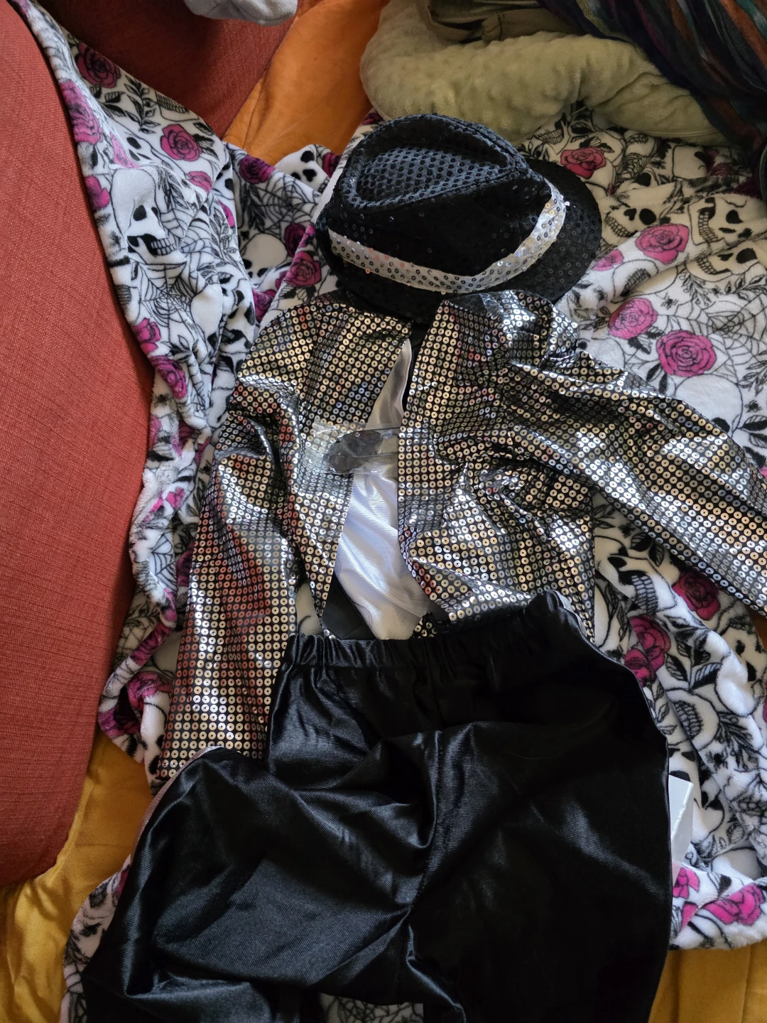 Sequin Jacket Costume with Black Pants and Hat - photo 2
