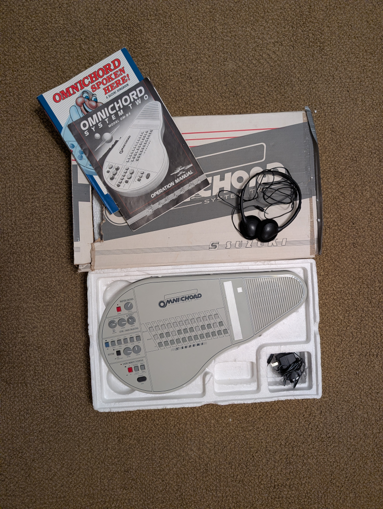 Suzuki Omnichord OM-84 - photo 4