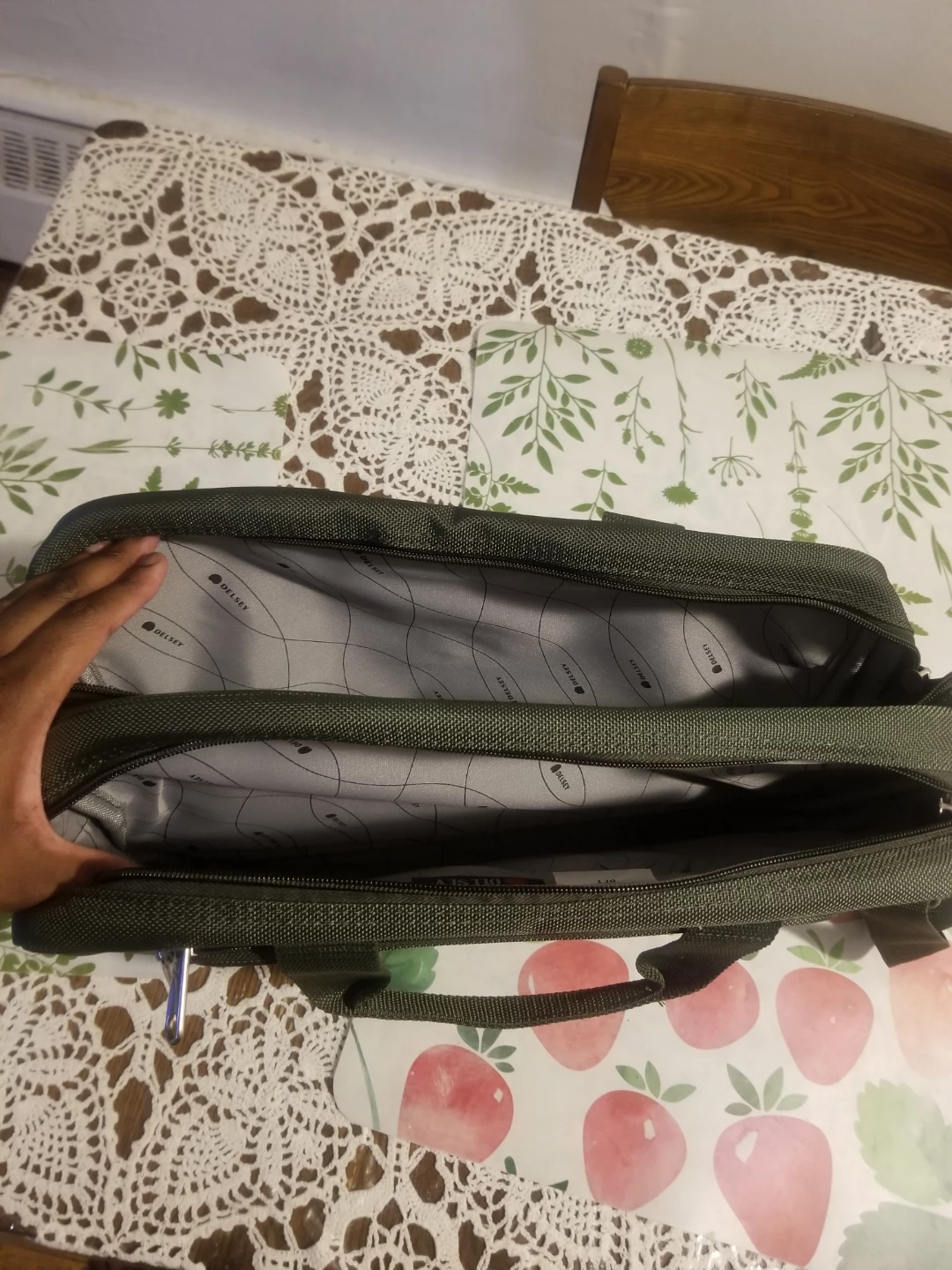 Brand New Delsey Laptop Bag - photo 2