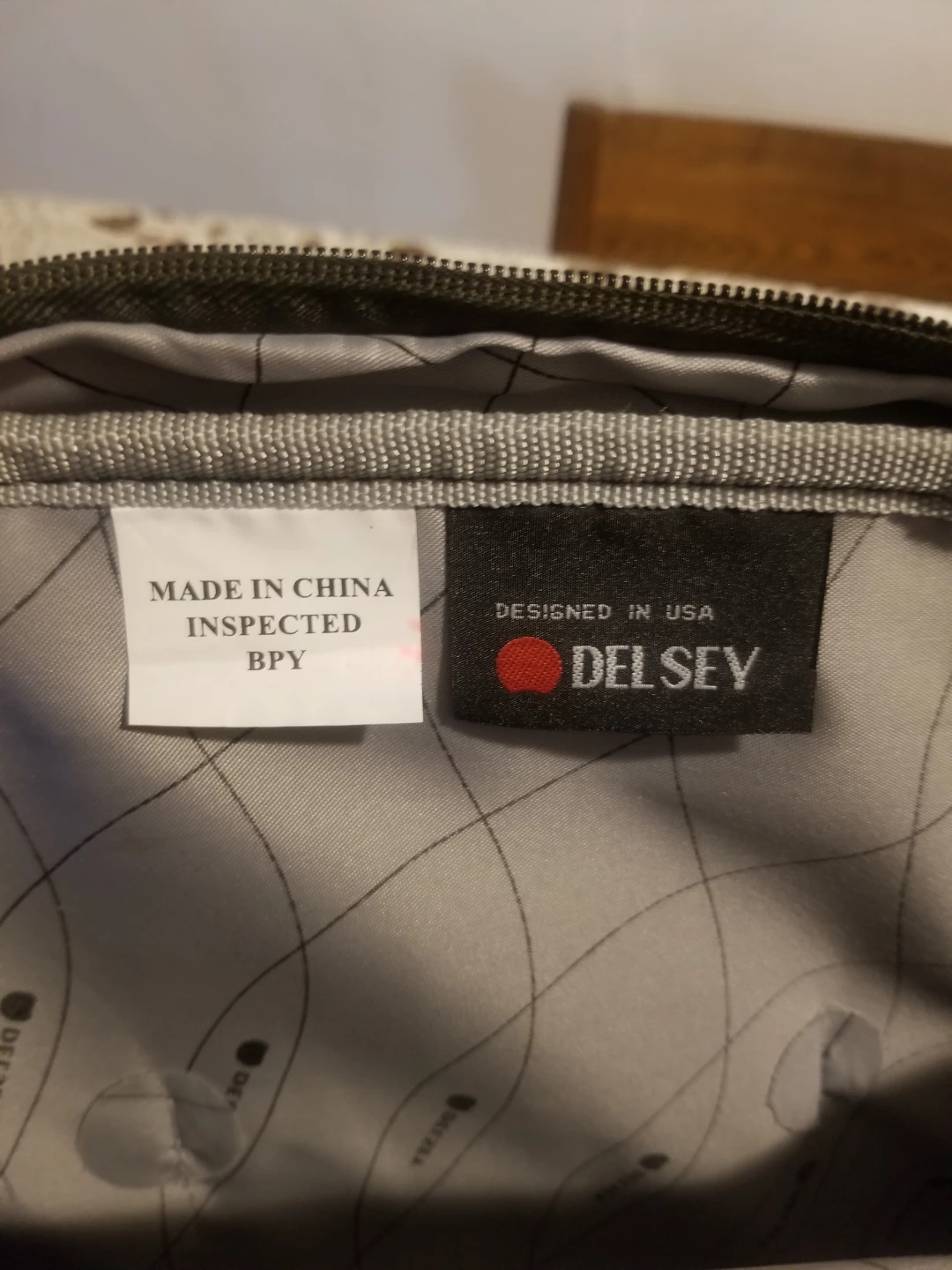 Brand New Delsey Laptop Bag - photo 4