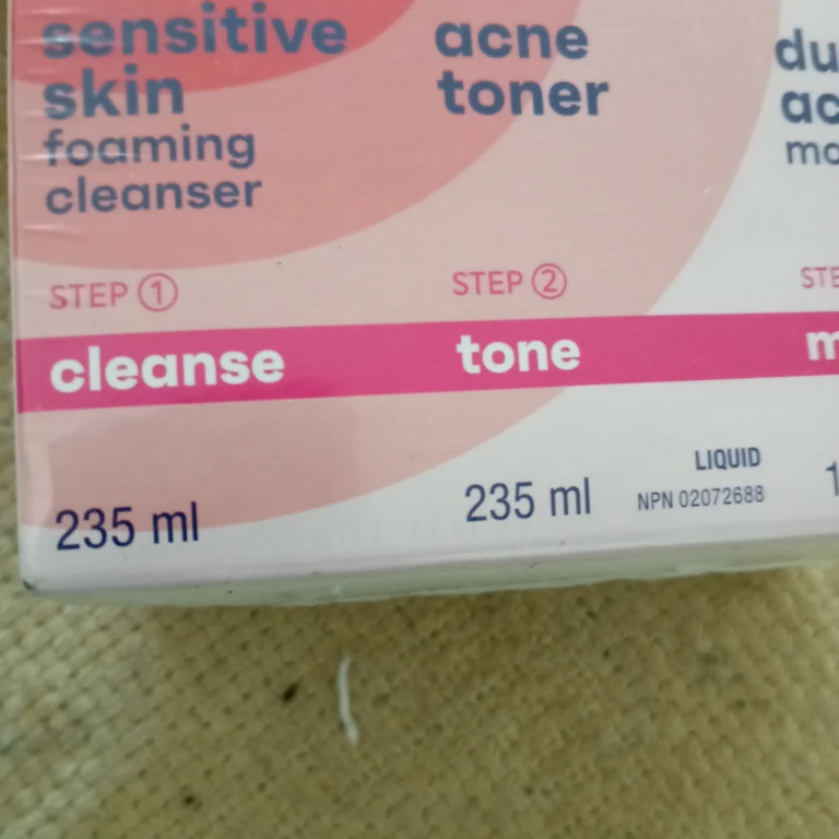 Clean & Clear Daily Skincare Essentials Set - photo 3