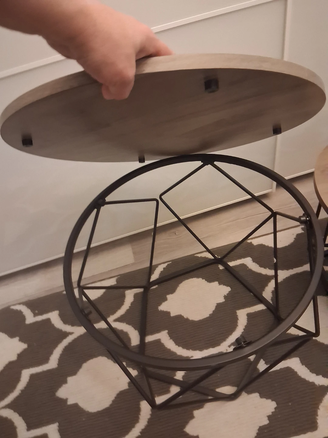 Set of 2 Round Nesting Coffee Tables - photo 4