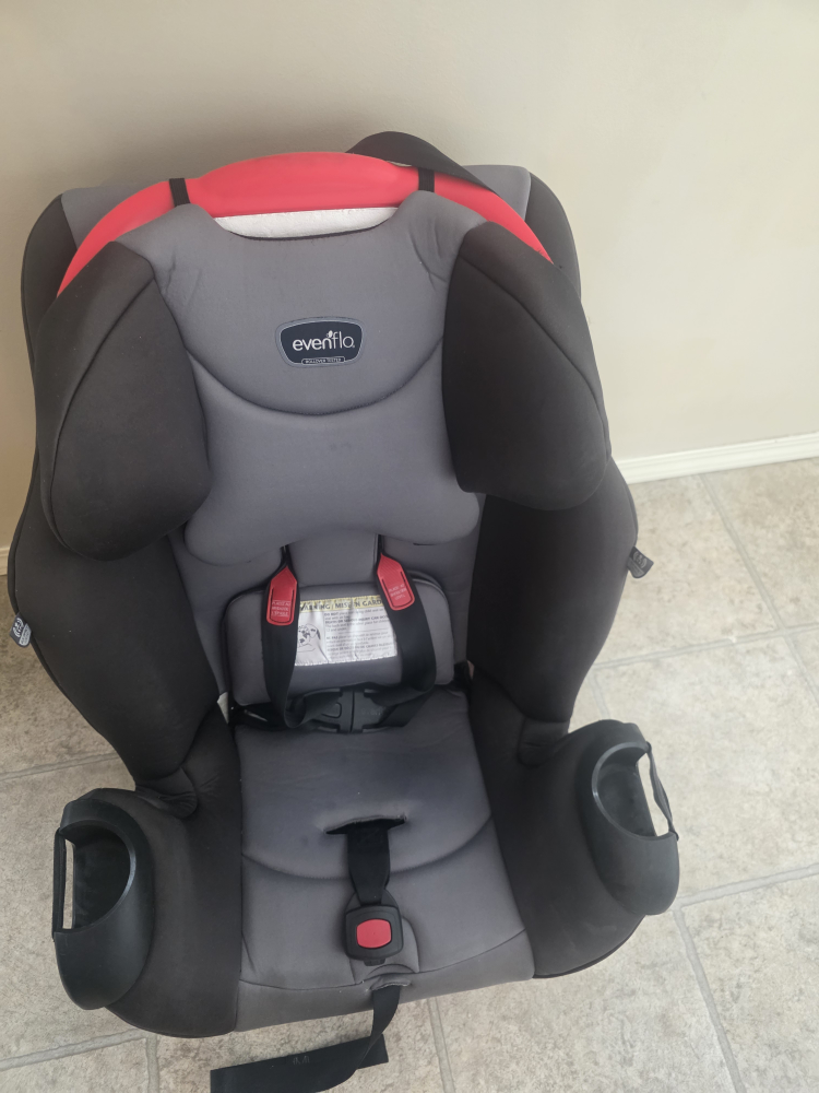 Evenflo Symphony Car Seat