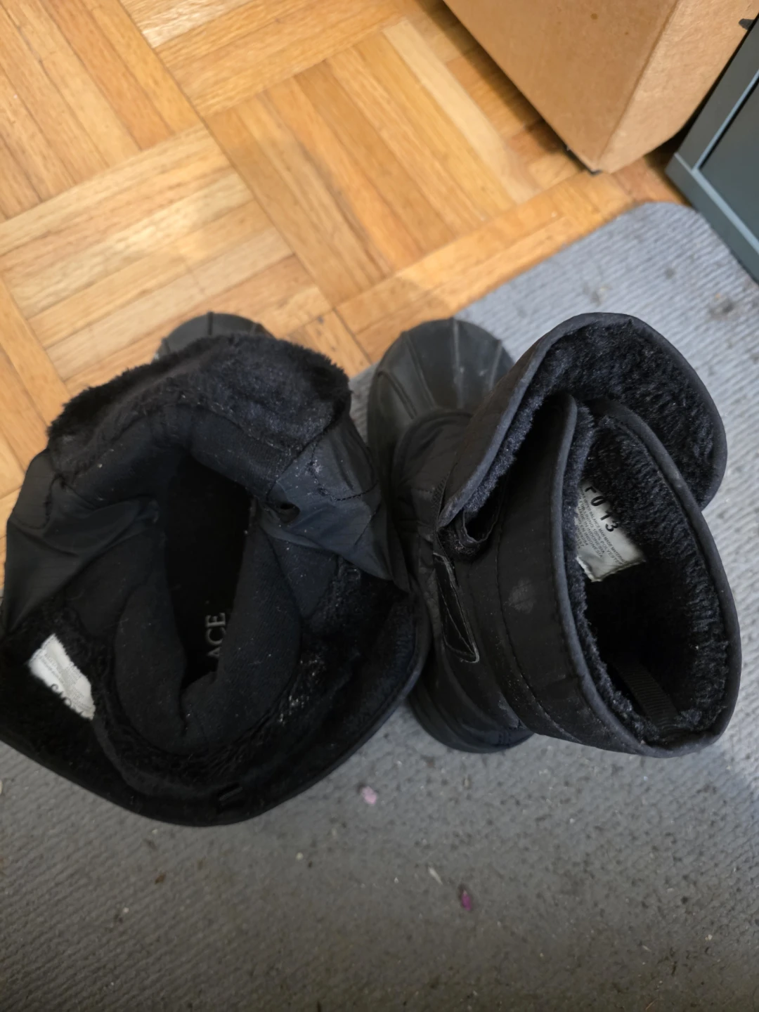 Black Winter Boots for 2 year olds - photo 3