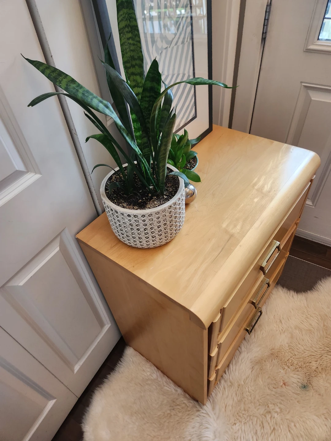 Vintage beech wood colored 3 drawer dresser - photo 4