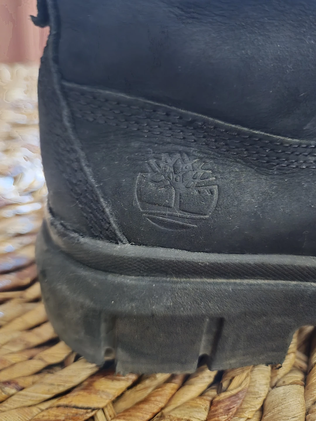 Timberland Black Lace-Up Boots - photo 3
