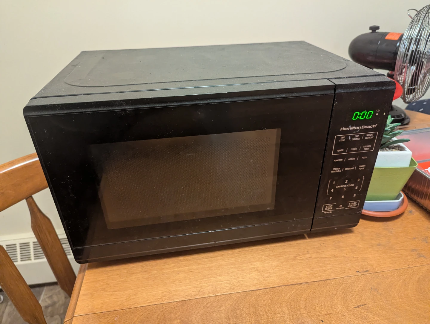 Hamilton Beach Black Microwave