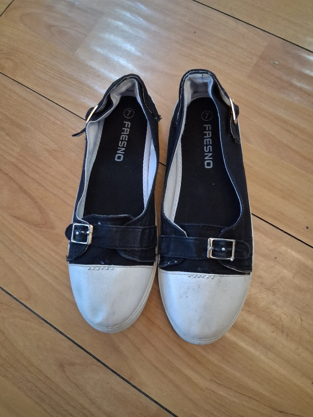 Perfect for Emo /Alt Style (Size US 7 / EU 38)