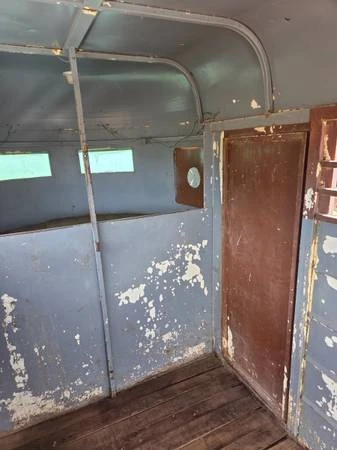 1982 WW Horse/ Livestock Trailer -6.5 wide by 16.5 feet long - photo 5