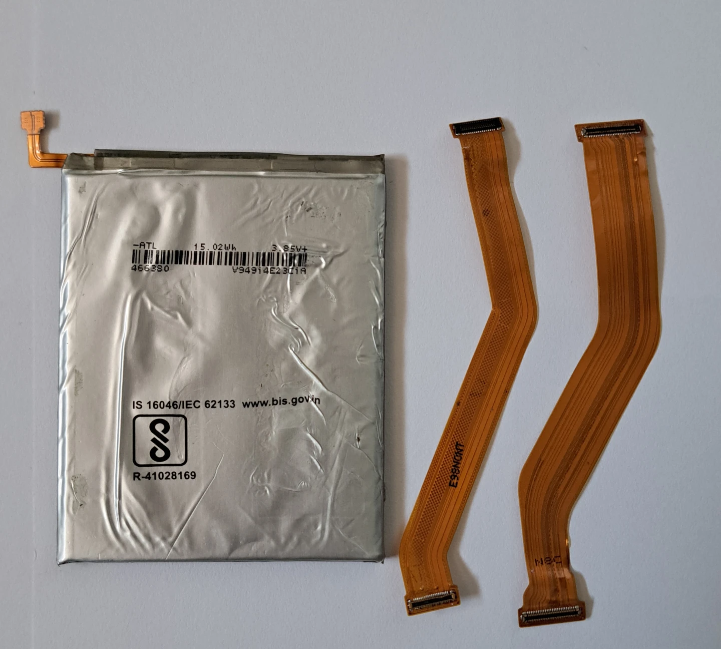 Samsung Galaxy A50s Battery and Charging Port - photo 2