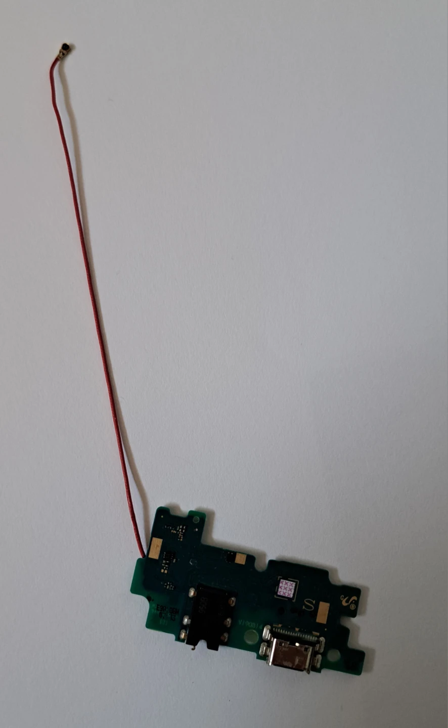 Samsung Galaxy A50s Battery and Charging Port - photo 3