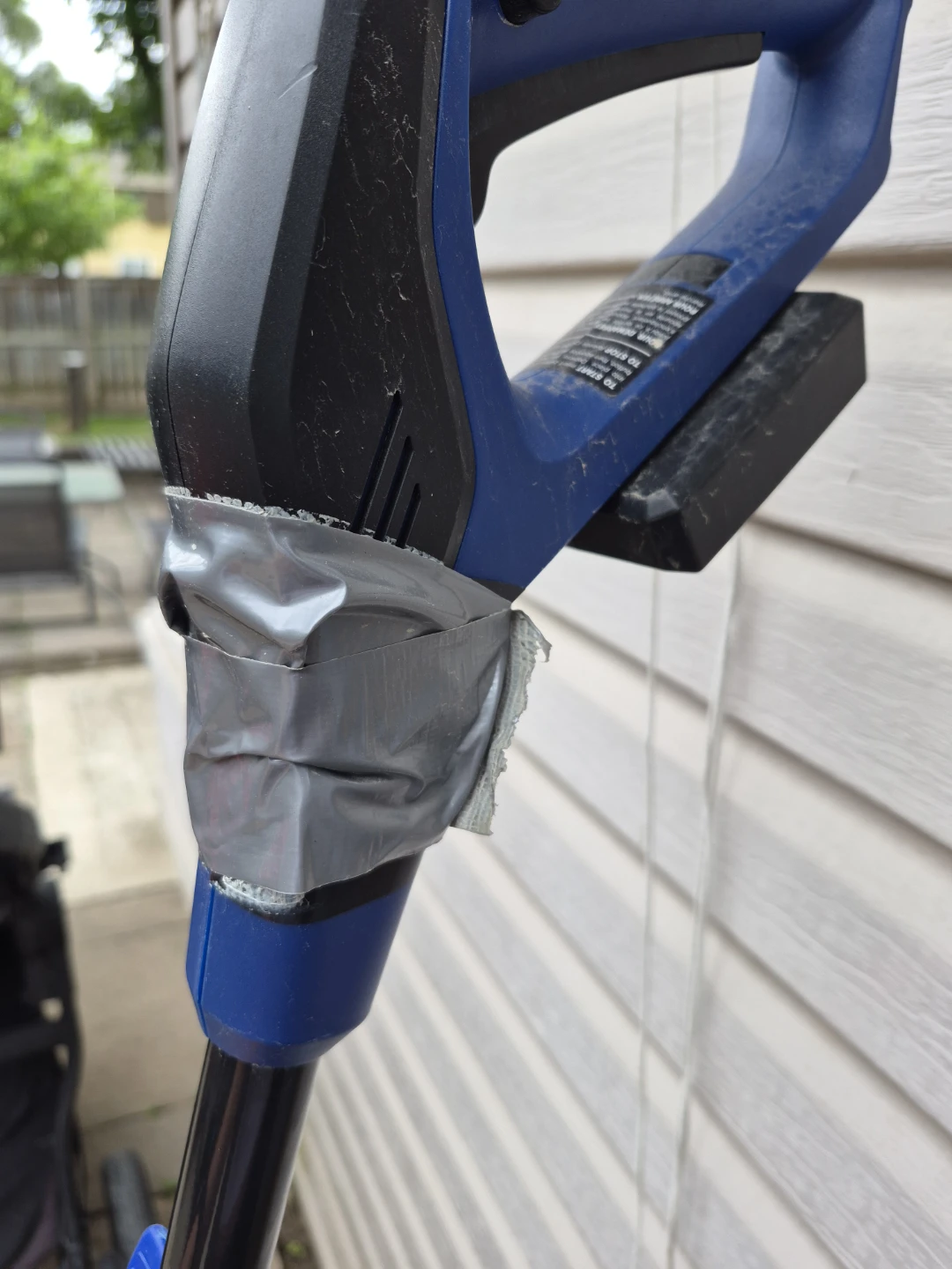 Snow Joe 24V-SS-RM Cordless Snow Shovel with Battery and Charger - photo 2