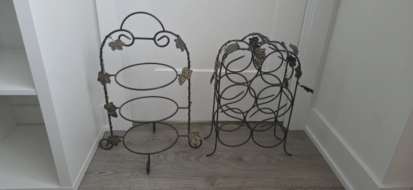 Metal Grapevine Decorative Wine Rack and Tiered Stand - photo 3