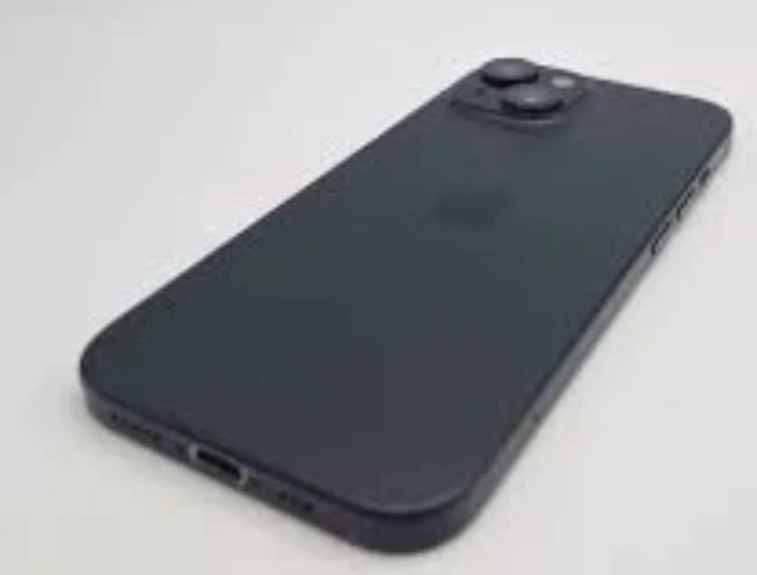 iPhone 15  (Space Black) 128gb - photo 2