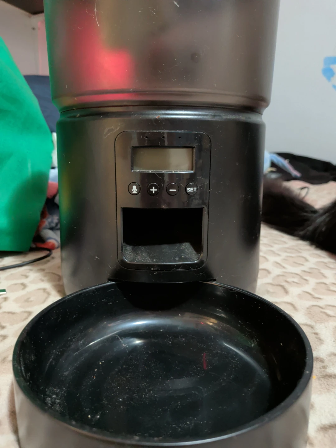 Black Automatic Pet Feeder