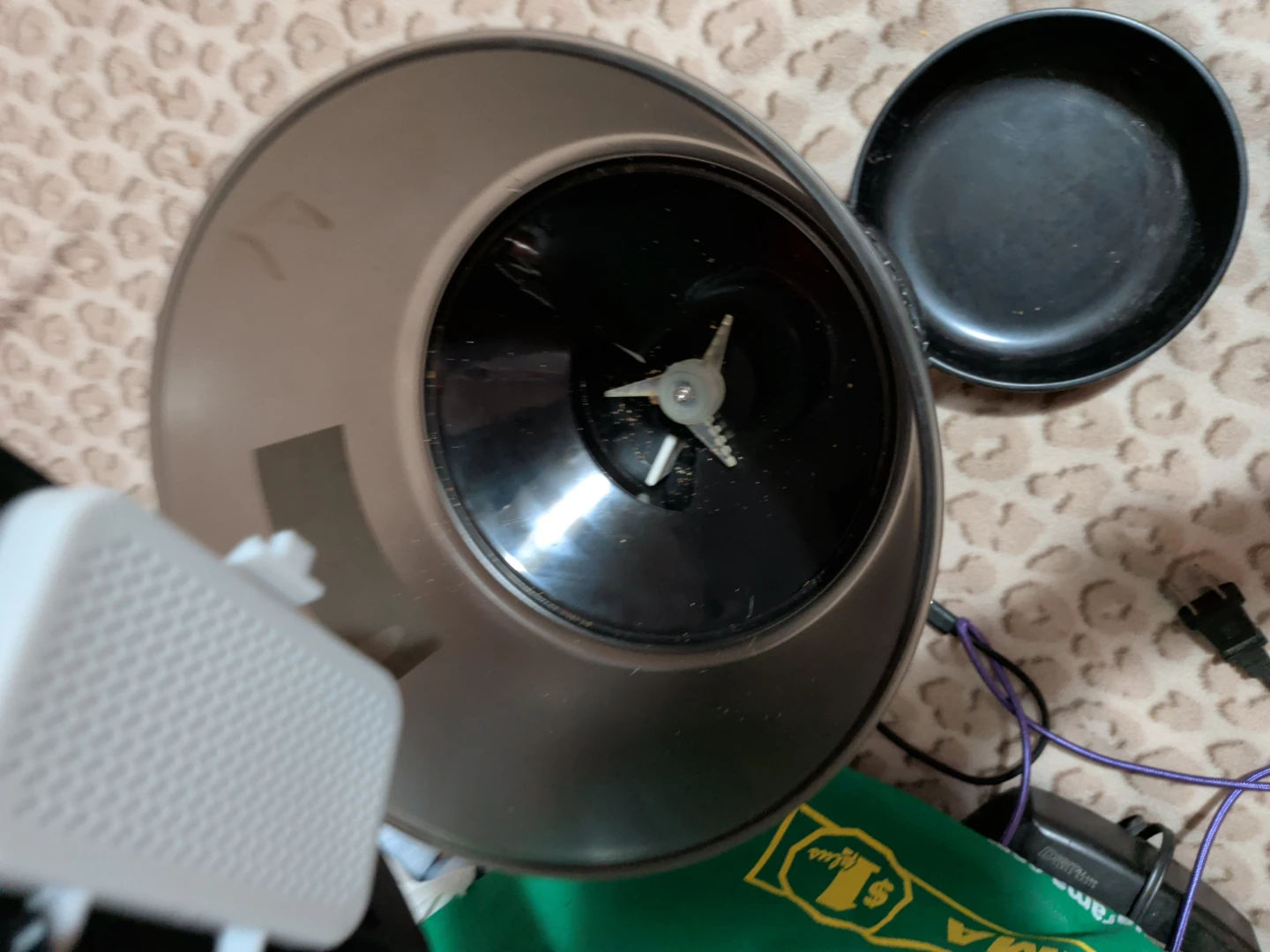Black Automatic Pet Feeder - photo 3